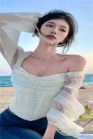我明明想混江湖，你非逼我当侯爷