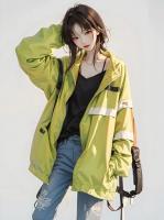 《公司年会，未婚妻秘书把中奖别墅换成纸扎房后》精彩章节推荐：第6章