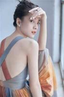 进厂第一天,我被塞进夫妻房?